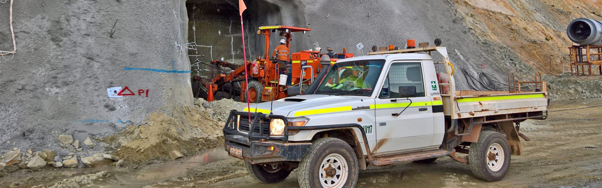 Redpath Australia's full-service contract at Edna May covered all aspects of underground mining, from decline and lateral development to production mining through long-hole stopping and controlled blasting.